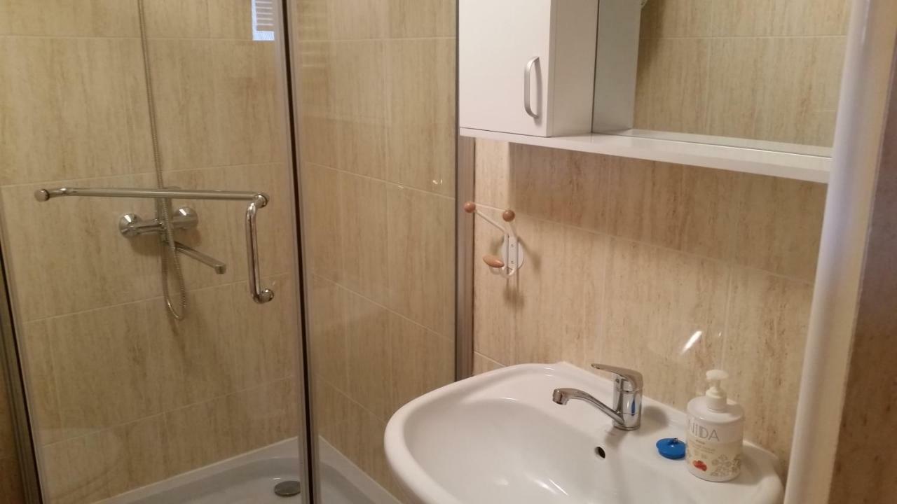 Vasarnamis Zarasuose Villa Zarasai Bagian luar foto